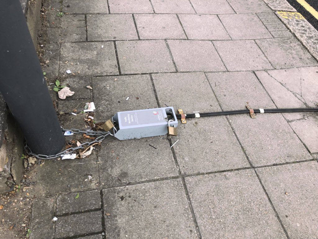 susanasworld8's tweet photo. Hello @harrow_council we already pay more council tax than zone 1, so I don’t expect to trip on this!!! Whose bright idea is this???? Anyone can trip and fall on Harrow View!! https://t.co/2di5JFgzzf