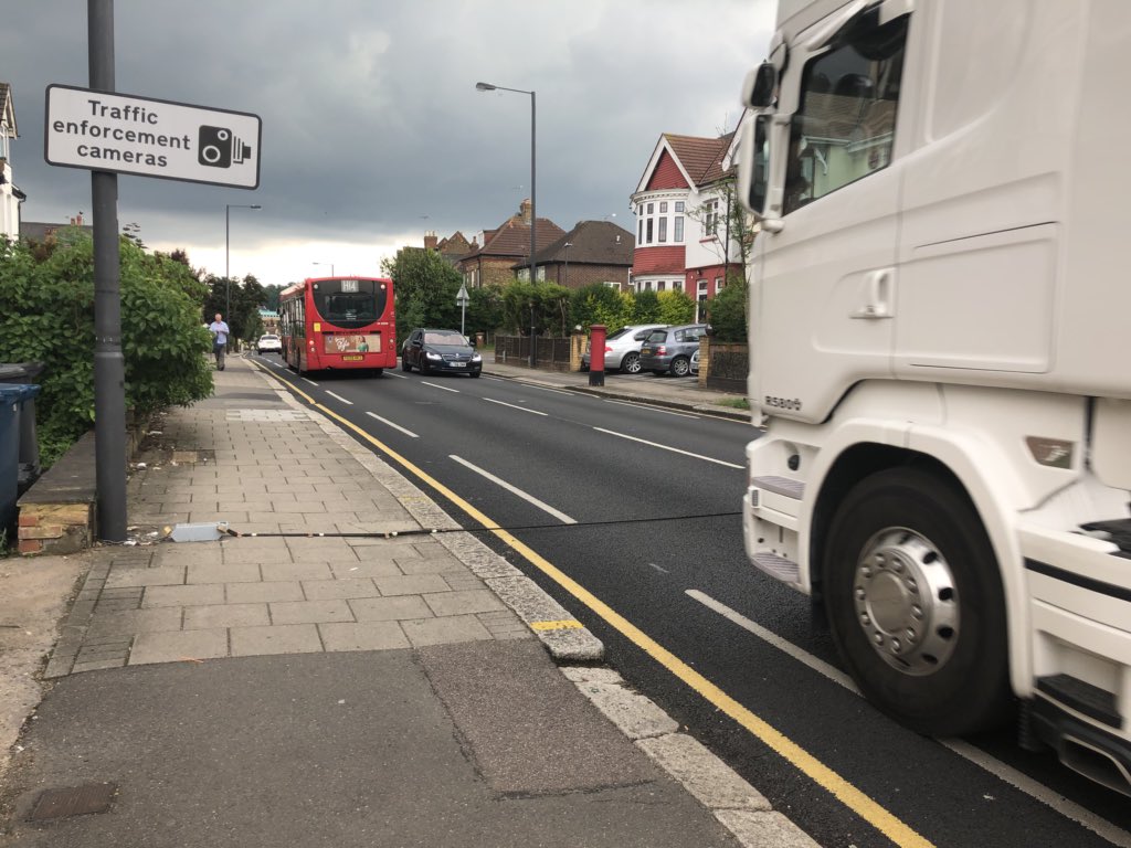 susanasworld8's tweet photo. Hello @harrow_council we already pay more council tax than zone 1, so I don’t expect to trip on this!!! Whose bright idea is this???? Anyone can trip and fall on Harrow View!! https://t.co/2di5JFgzzf