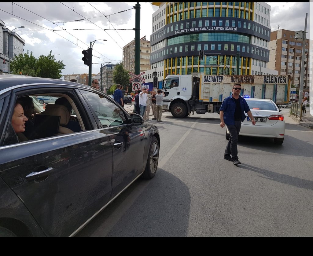 Demokrasının tabutuna bir çivide siz çaktınız <a href="/GaziantepBeld/">Gaziantep Büyükşehir</a> 
Ama bilin ki bu bir halk hareketidir
#Durduramayacaksınız