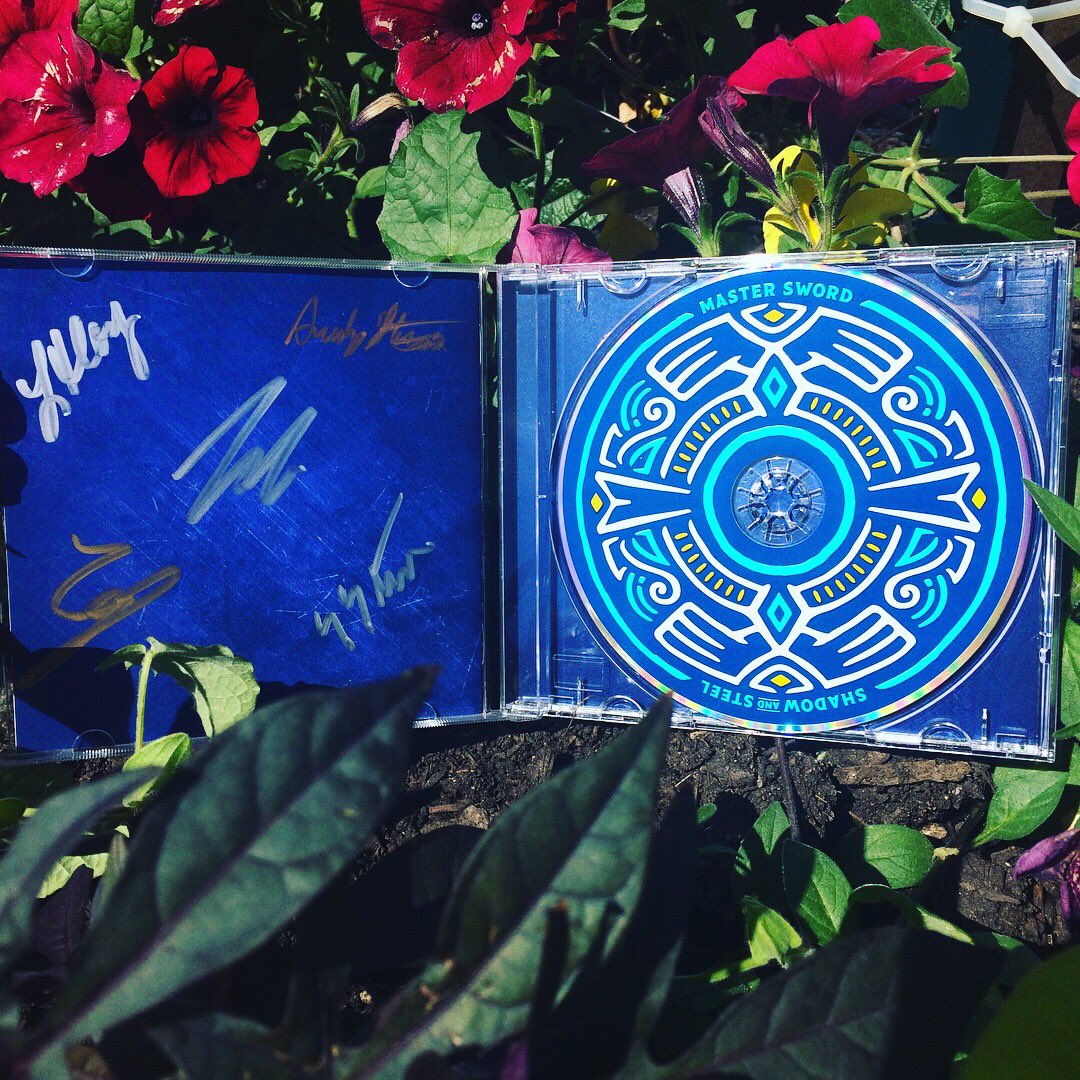 Linksliltri4ce's tweet photo. Like rad rock jams like a Goron and love #Zelda? Well I have the band for you! Check out @masterswordband! Just got my awesome SIGNED album of #ShadowAndSteel, their singles album #Epoch, & their sweet band #patch! Go check them out!
#NotASponsor #LegendOfCollections #zeldacover https://t.co/yhqFTrsUxM