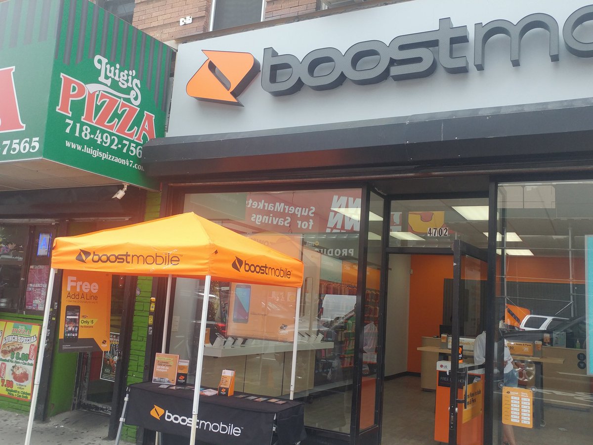 Boost_TonyP's tweet photo. #TransactionSaturdays @CellularArena #SunsetParkBK Gross Adds PIC ✔️ Port completed from metro ✔️ Easy selling @shawnatspg We are 🔥 today https://t.co/lhxniJm2b0
