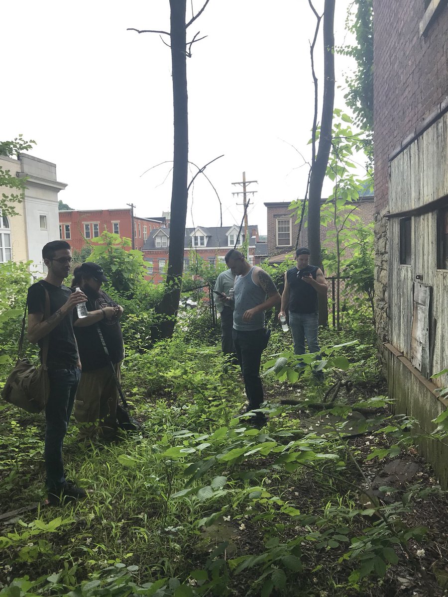 SinisterDreamPR's tweet photo. Some behind the scenes teases of our upcoming skit, Spector Quest. #filmmaking #pittsburghfilm #indiefilm #madeinpittsburgh https://t.co/KmBDnQK8Am