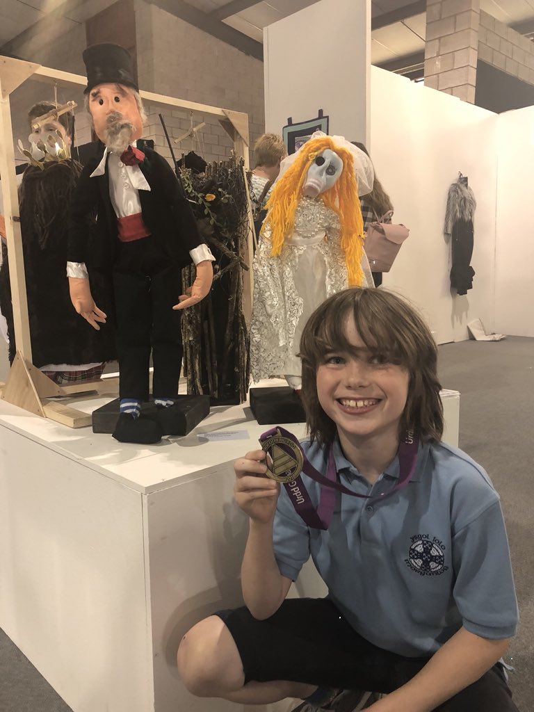 Ffion Elinor tweet media