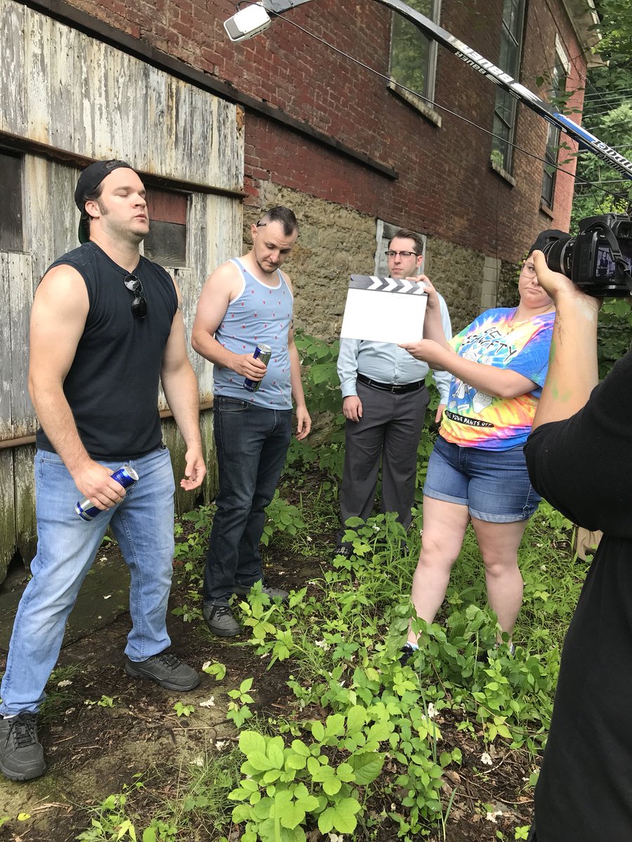 SinisterDreamPR's tweet photo. Making the magic happen. #filmmaking #pittsburghfilm #indiefilm #madeinpittsburgh https://t.co/856rBSwPPX