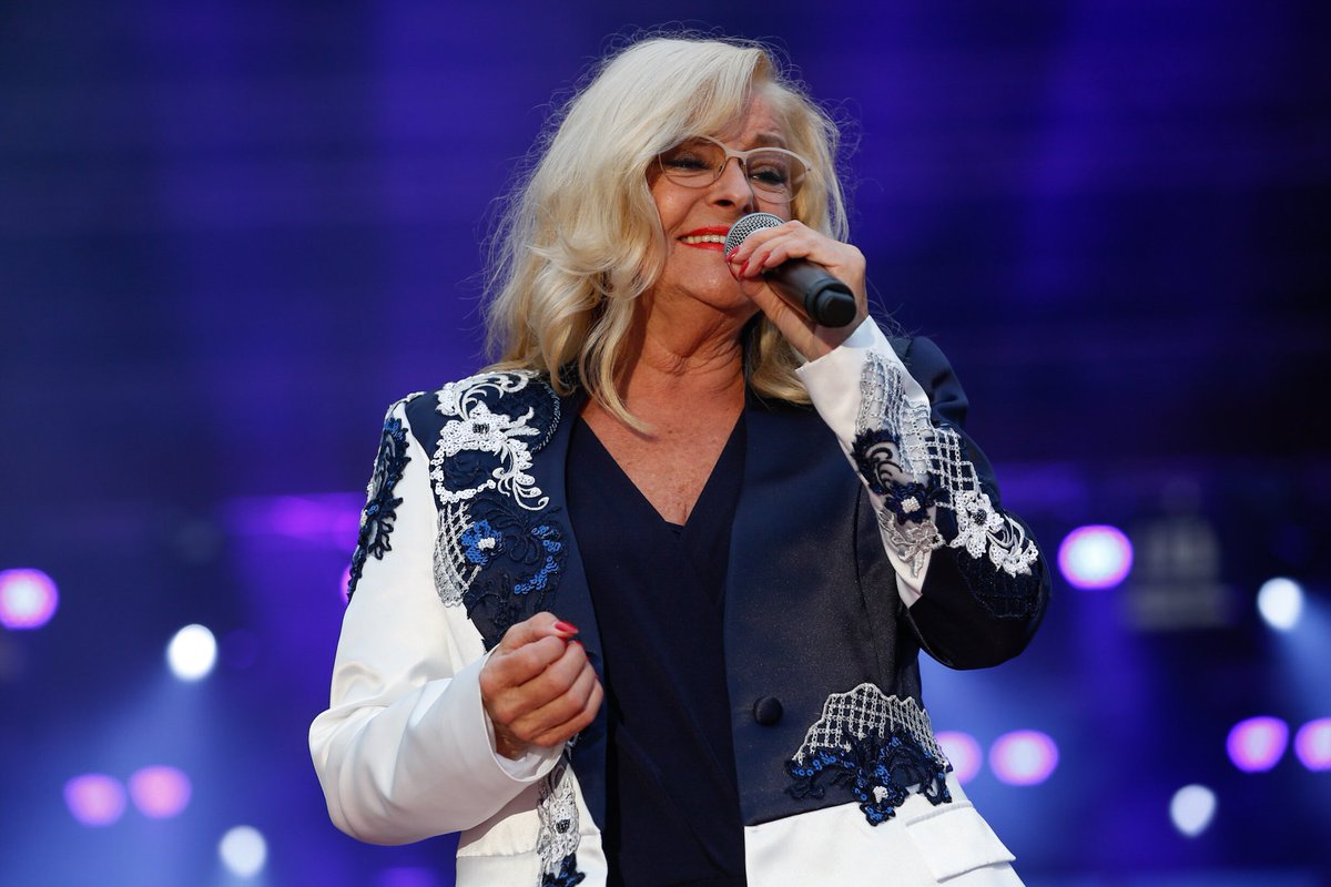 Goede sfeer op <a href="/FLLTilburg/">LevensliedTilburg</a> #tilburg #levenslied