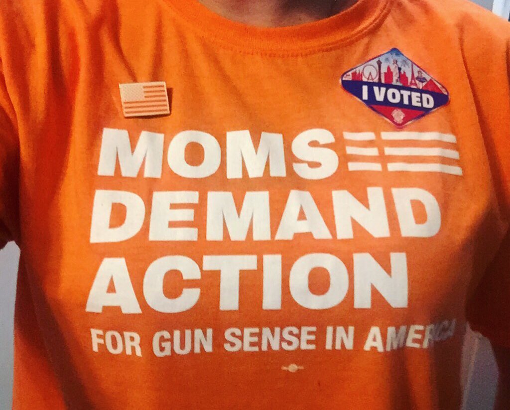 MsLisaHendricks's tweet photo. This morning I had a #MomentOfSilence at the Las Vegas #WearOrange event, this afternoon I had a #MomentOfAction by voting for #GunSenseCandidates! @MomsDemand #NVLeg https://t.co/ihLuzU2fQg