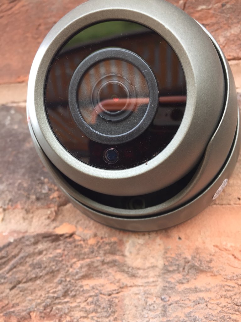 HjsLtd's tweet photo. It’s all about security this week! I have had a surge of work for HD CCTV systems with the unfortunate increase of burglaries in the area. If you have a house alarm, why not add an additional wireless PIR inside your van as a separate zone to protect your vehicle &amp; its contents. https://t.co/wwmCF5QsCf