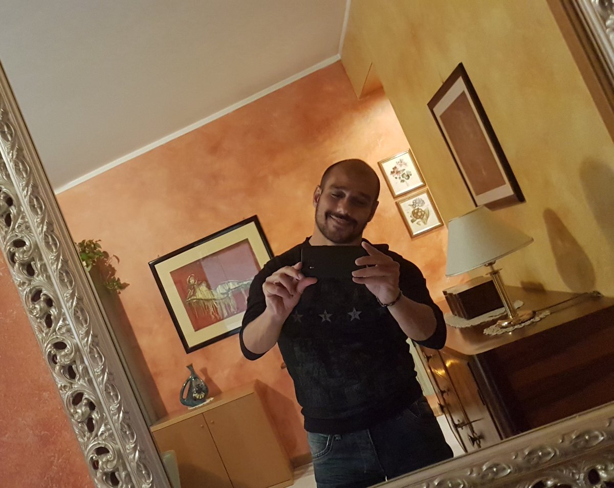 JoelSepelJOELSE's tweet photo. Pieces of my Life #PezziDellaMiaVita #piecesofmylife #PEZZIDIME #FOTODIME #VARIEFOTOMIE #PEZZIDELLAMIAVITA #PIECESOFME #PICSOFME #picsofmylife #xxl24 #XXL24CMS  #crumblenot #PowerSinger #Performer #singer #JoelSe #joelesepel #joelsepel #Musician  #joelse @joel_sepel @DottGuarino https://t.co/hOF32LgI4m