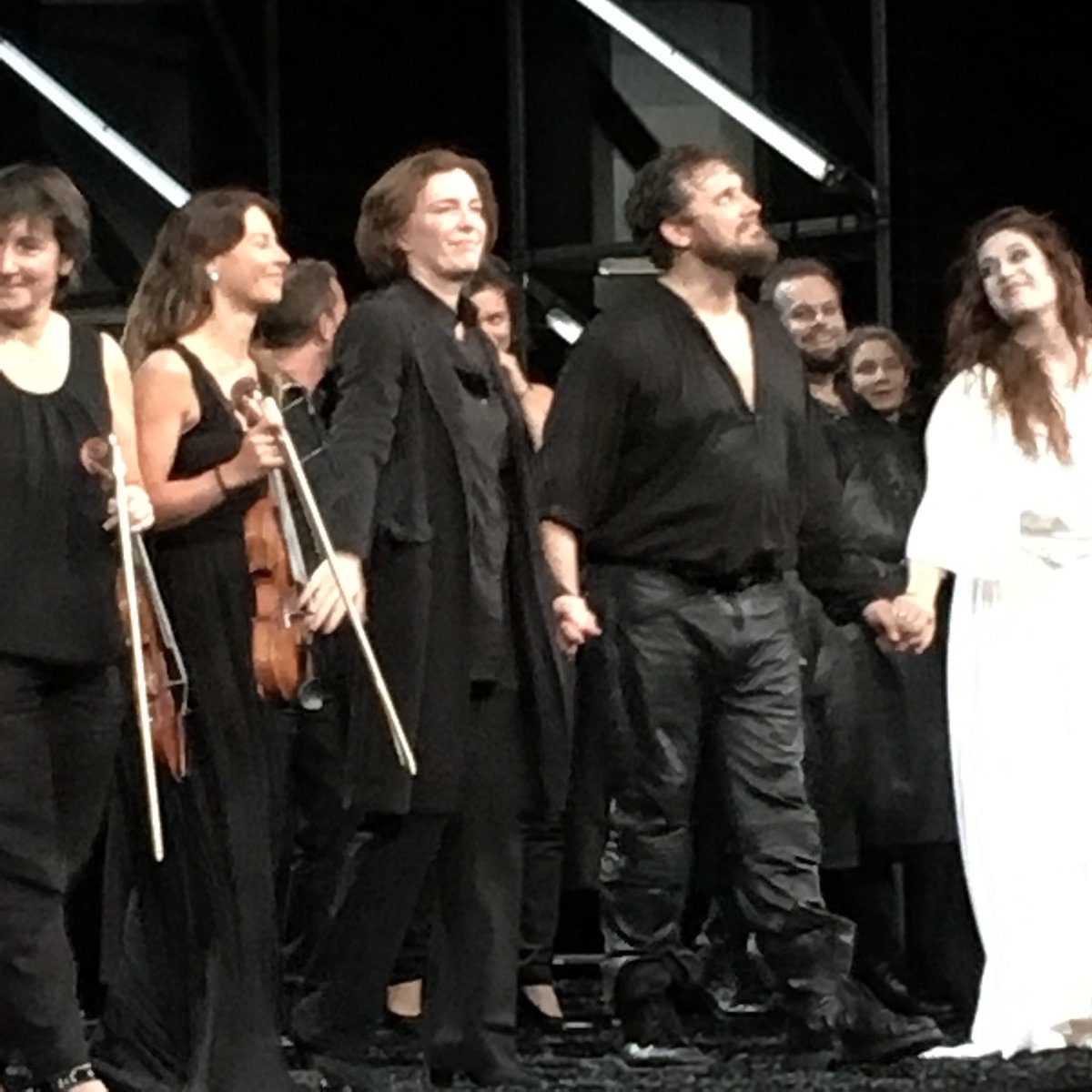 pmdeschamps's tweet photo. Magnifique nonne sanglante #operacomique #Equilbey reine des enfers https://t.co/mrjUF4kuZw