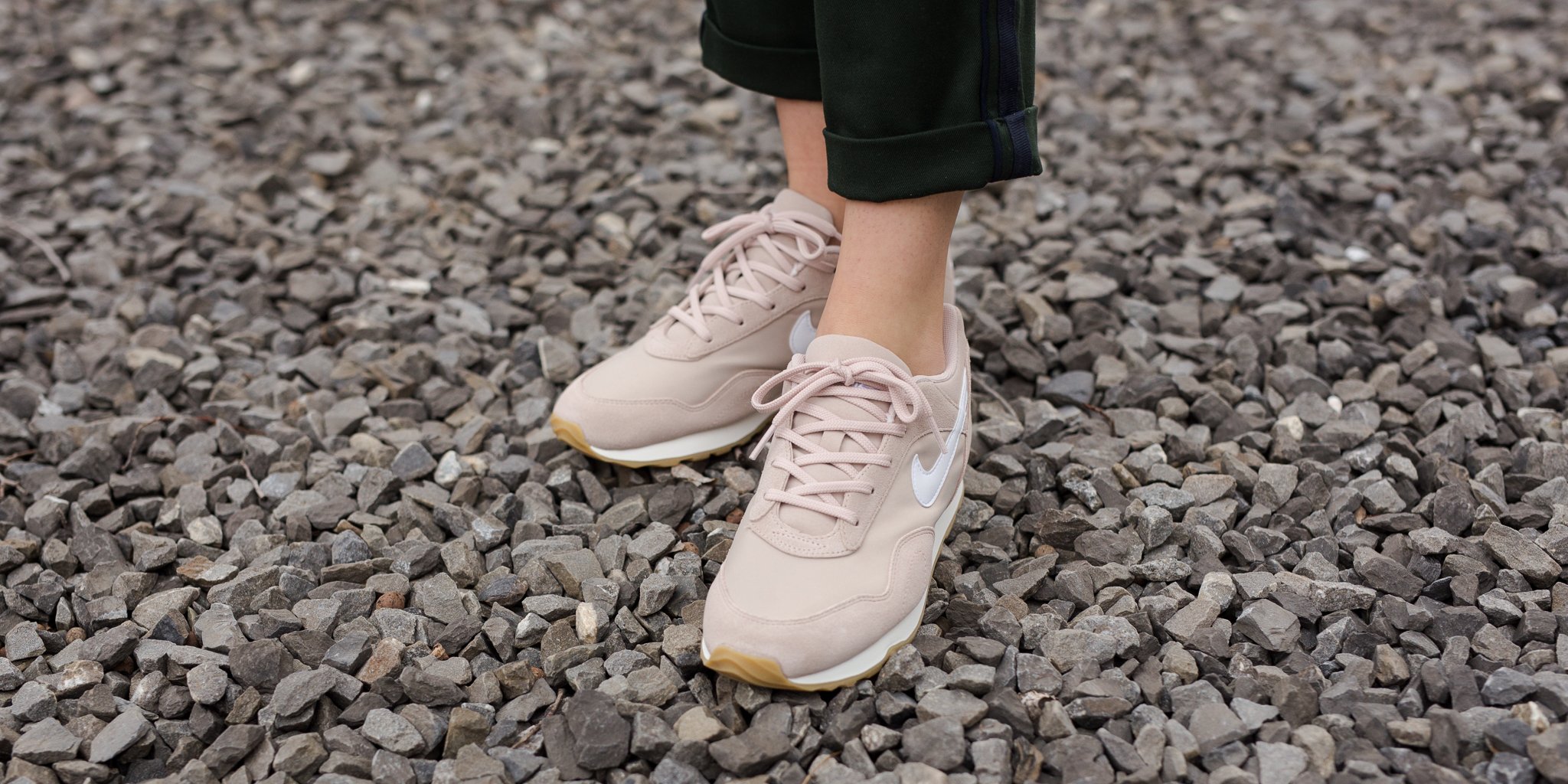 oxígeno oferta Puntuación Titolo on Twitter: "summerSALE is ON now❗🏜🐫 Nike W Outburst - Particle  Beige Purchase HERE: https://t.co/lRINGtoEz9 #outburst #nike #wmns #beige  #white #sand #sail https://t.co/sOhYhY2mXg" / Twitter