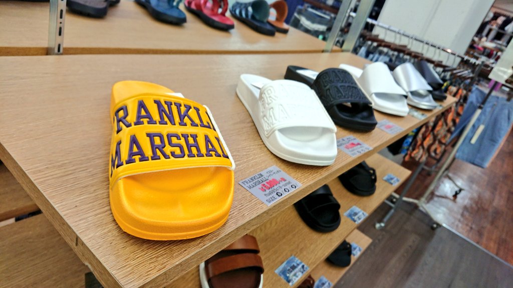 ট ইট র メンズコレクションhayashi 紳士服の林商店 三好店 めちゃめちゃ良い天気 皆さま熱中症には気をつけてお出掛けをー とにかく暑いので涼しげなアイテムを載せておきますm M 店長郡山 フランクリンマーシャル Franklinmarshall みよし市 豊田市