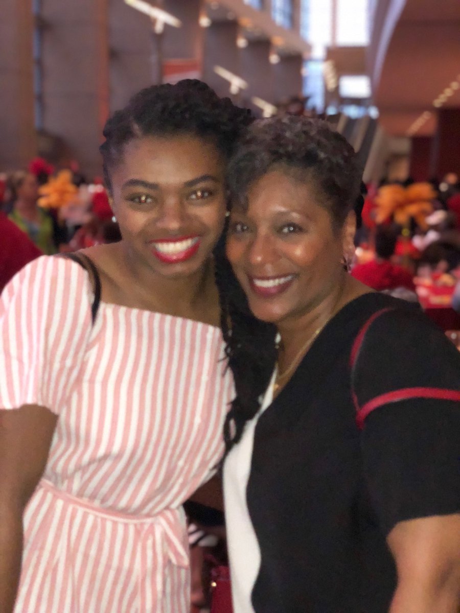 natwfra's tweet photo. Dynamic Duo. Immediate Past Regional Representative and Director of Delta Sigma Theta, Inc. #ERC2018 https://t.co/NG7fGLgdoh
