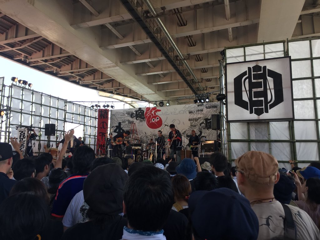 ayacholinista's tweet photo. 今年も力強くて活気があふれてた！
#turtleiland 
#橋の下世界音楽祭 https://t.co/mMGhvoZdJ6