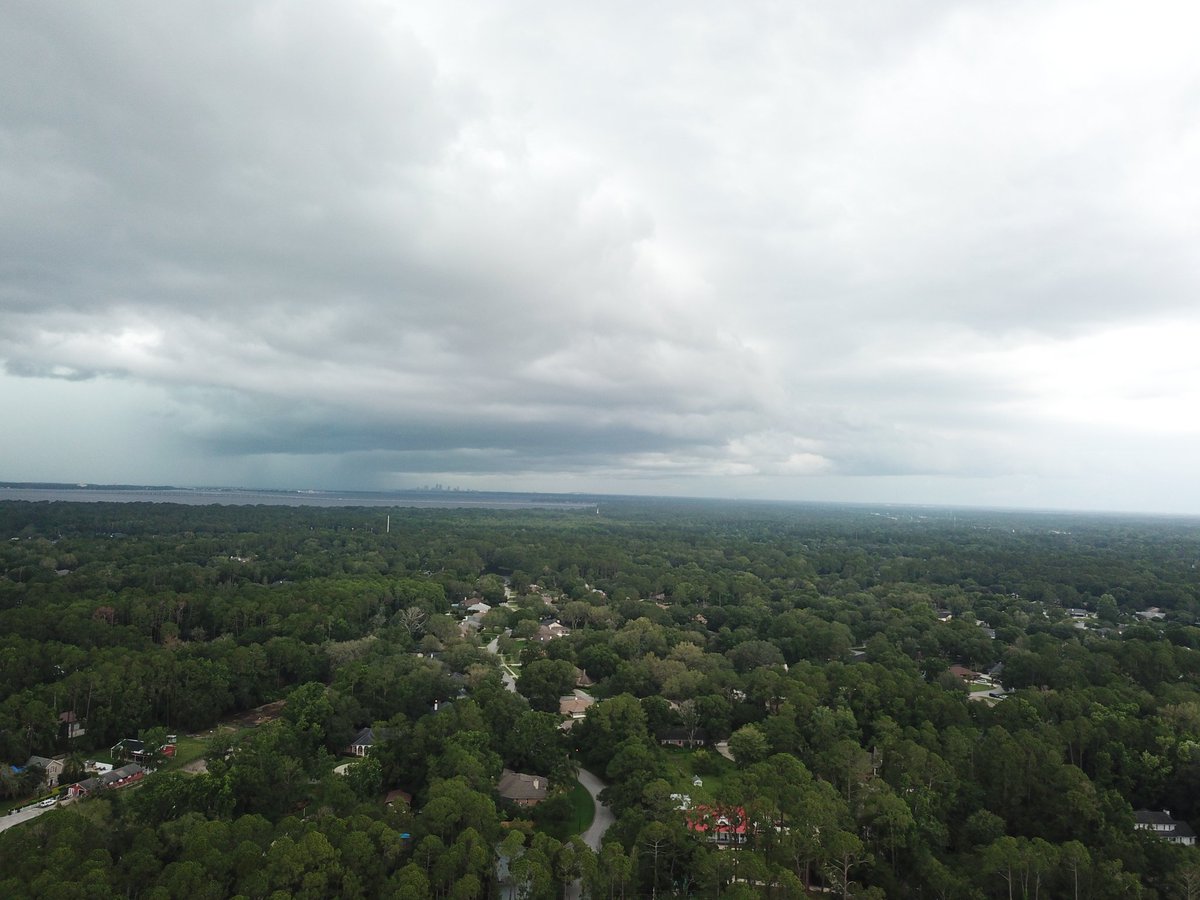AllProRoofing1's tweet photo. Stay Dry with @AllProRoofing1 #duuuval #firstalertwx #flwx @MikeFirstAlert https://t.co/JOSjZvsuGH