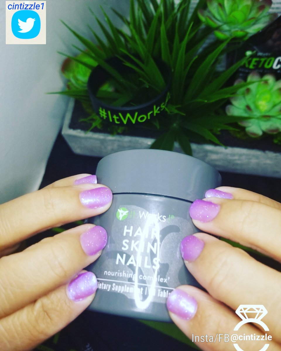 Cintizzle1's tweet photo. Look how pretty my nails are growing!!! Am sooo excited!!🤗💃
#hsn #itworkshsn #nails #growth #cintiawraps #cintizzle1 #vibes https://t.co/fu6LFxB6AQ
