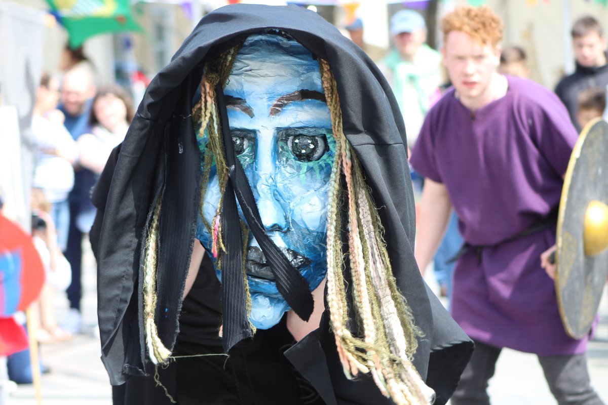 Táin March Festival tweet media