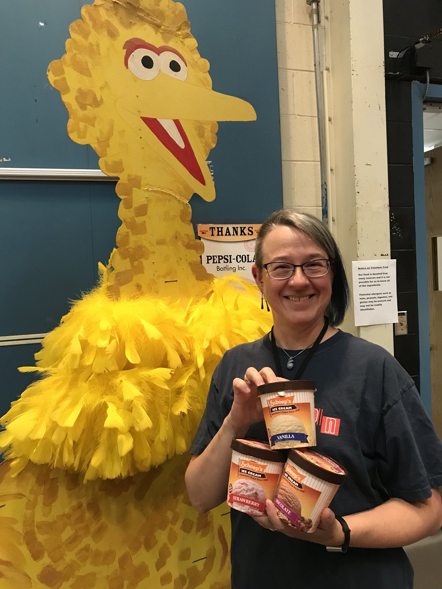 PBSWI's tweet photo. Thank you to @SchoepsIceCream for the terrific donation keeping our volunteers...and Big Bird happy! #WPTAuction #IceCream https://t.co/lUUg1b7NSZ