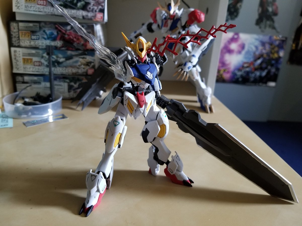 Getting that happy feeling when you start to see it all come together 
#gundamibo #gundam