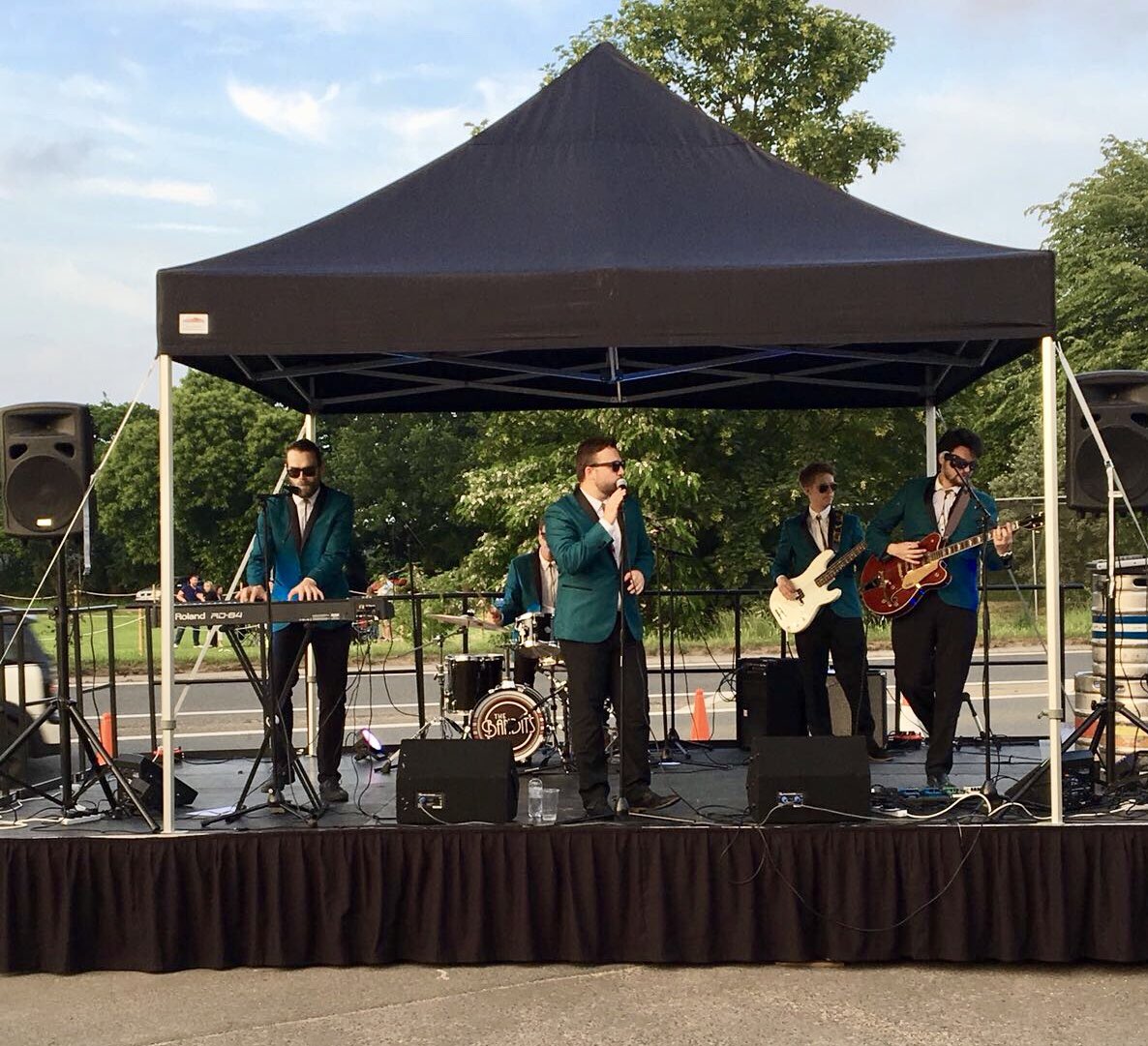 Back to one of our favourite pubs for a fantastic evening of music &amp; dancing. Thanks for having us <a href="/FrogAndWicket/">Frog And Wicket</a>! Already looking forward to the next time.