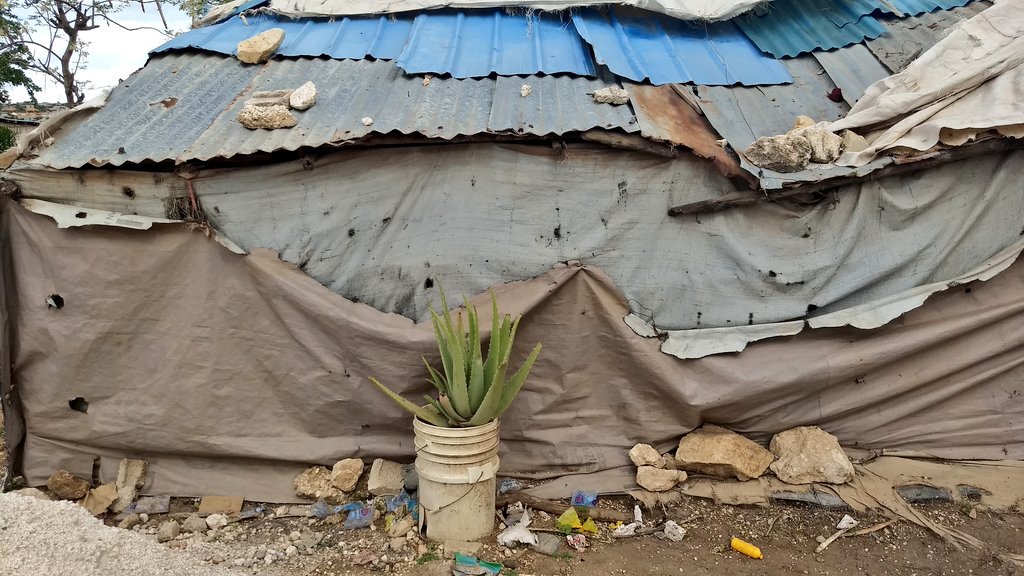 PadahOrg's tweet image. HELP REQUEST 

PADAH in HAITI organization want to have partners and benefits to apply for financial assistance to provide some of the funding for a project of construction of 25 House for the people of Canaan who live always under shelter since 12 January 2010.Make a donation