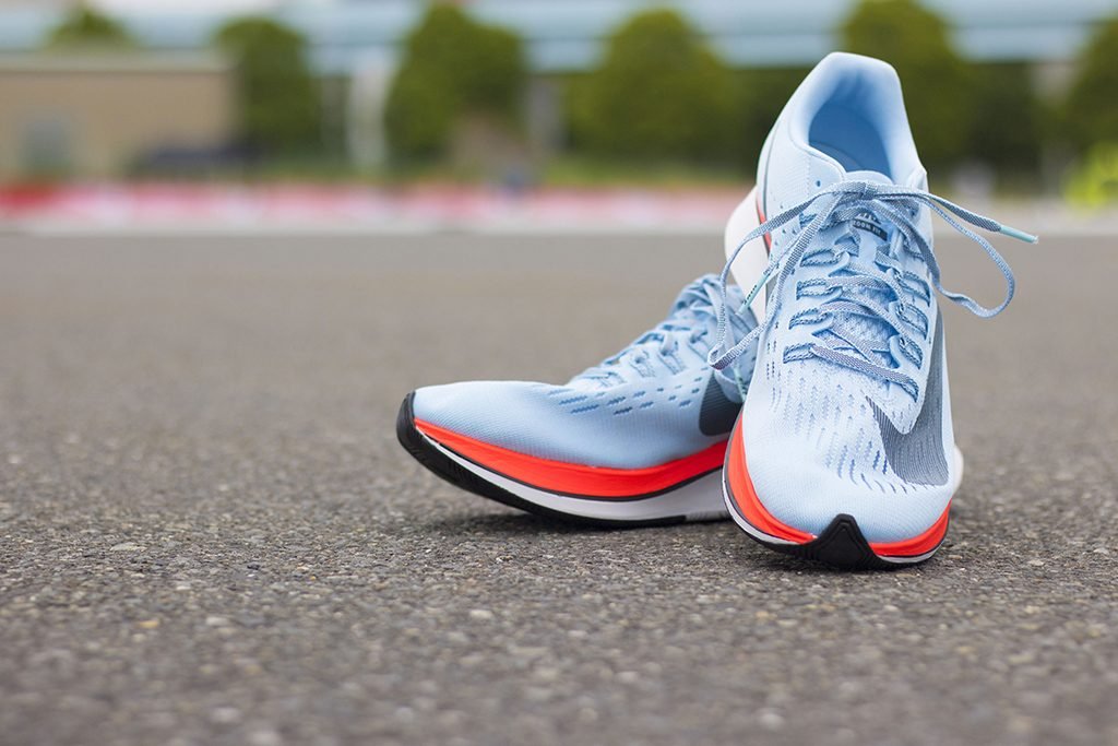 Runtrip もっと自由に 楽しく走れる世界へ Nikeが開発した前代未聞のレーシングシューズ ズーム ヴェイパーフライ 4 既に在庫がないシューズですが 改めてその特徴をご紹介 次に出てくるnikeのシューズが楽しみですね ナイキ 暑さは速さだ Runtrip もっと自由に 楽しく走れる世界へ Nikeが開発した前代未聞のレーシングシューズ ズーム ヴェイパーフライ 4 既に在庫がないシューズですが 改めてその特徴をご紹介 次に出てくるnikeのシューズが楽しみですね ナイキ 暑さは速さだ