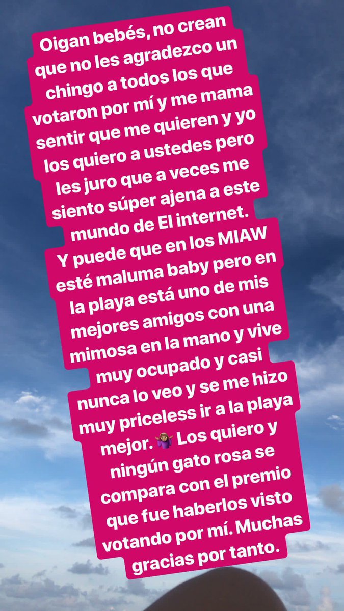 emilyems_'s tweet photo. @maire_wink por esto y más eres mi youtuber favorita ¿Qué importan unos premios? El premio aquí es que tú te sientas bien con la compañía que más quieres (y obvio nos tienes a nosotros😂)Tú eres mi win siempre y para todos los que te queremos😭Nunca cambies❤ https://t.co/6i9vy15XmZ