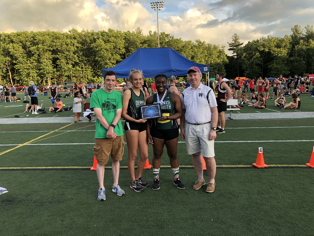 dy_xc's tweet photo. MIAA sportsmanship award winning for outdoor track spring season ! 🐬 https://t.co/sOfKBPepha