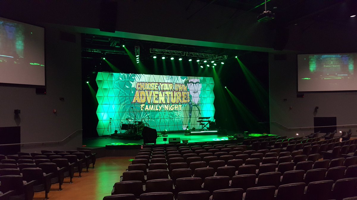 Steve2McCollum's tweet photo. Excited to be at Rivers Crossing for Family Night 
Kids can make a difference #onelifeatatime locally and around the world 
Philippians 2:3-5 #bethedifference 
@riverscrossing @b2bministries 
#rkadventure https://t.co/vy2i0pVm7y