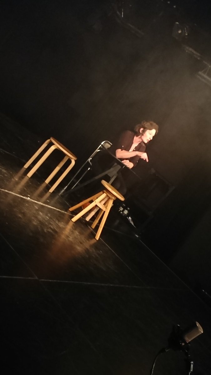 MJCLCSC_KAB's tweet photo. Une très belle découverte, le one woman show de @TatianaDjor. Pour suivre un trio infernal dans une conférence sur l'humour improbable... La folie douce, les fulgurances et les envolées de @ArnaudJoyet, @francoisrollin et @YannStotz https://t.co/3YiS0HX4nR