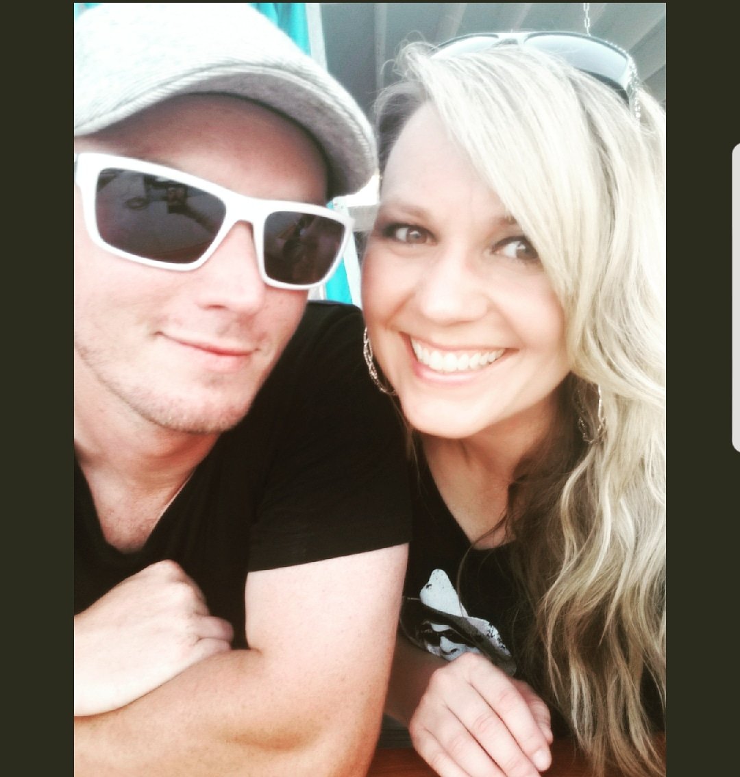 MandyZandRR1's tweet photo. I got his digits!
#FutureHusband #HowHeDoin https://t.co/UE6fr0oVtl