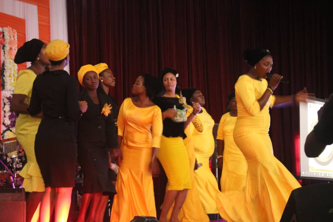 Dcc_Teens's tweet photo. RCCG #DCC New Wine Choir Ministering @ the  #Gratitude
#Royalmistrels
#Royalminstrelconcert2018
#DCCTEENS  #Dccteens_trends #ComeAlive https://t.co/UlTavh93yv