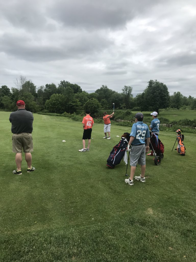 Congratulations to the Orchard Park CC PGA Junior league team for winning their 3rd straight match against Fox Valley! Making it look easy out there! Still undefeated, keep up the good play! #uskids #pgajuniorleague #opccjuniors #opcc