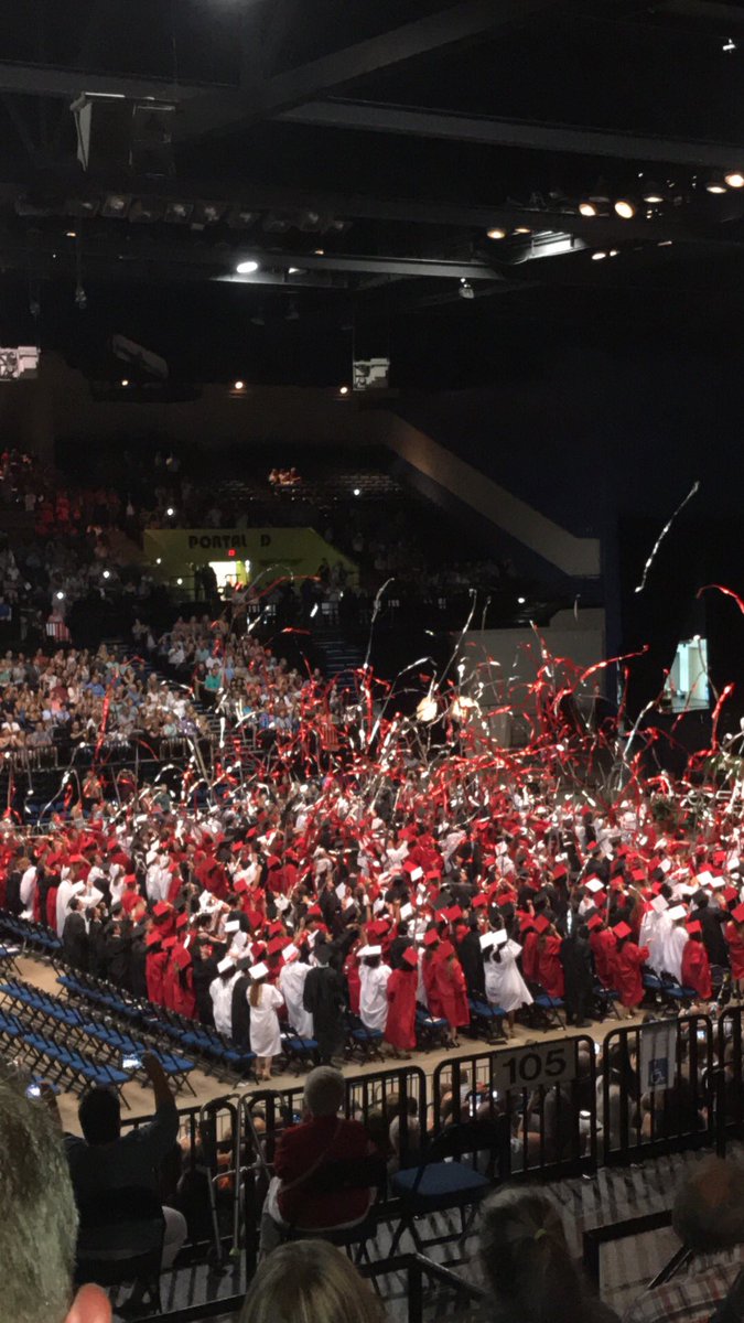 CudaSwim's tweet photo. Congratulations Class of 2018!! We wish you the best of luck in your future! Don’t forget to come back &amp; visit!!! #CudaAlumni https://t.co/feXt4nFcVo