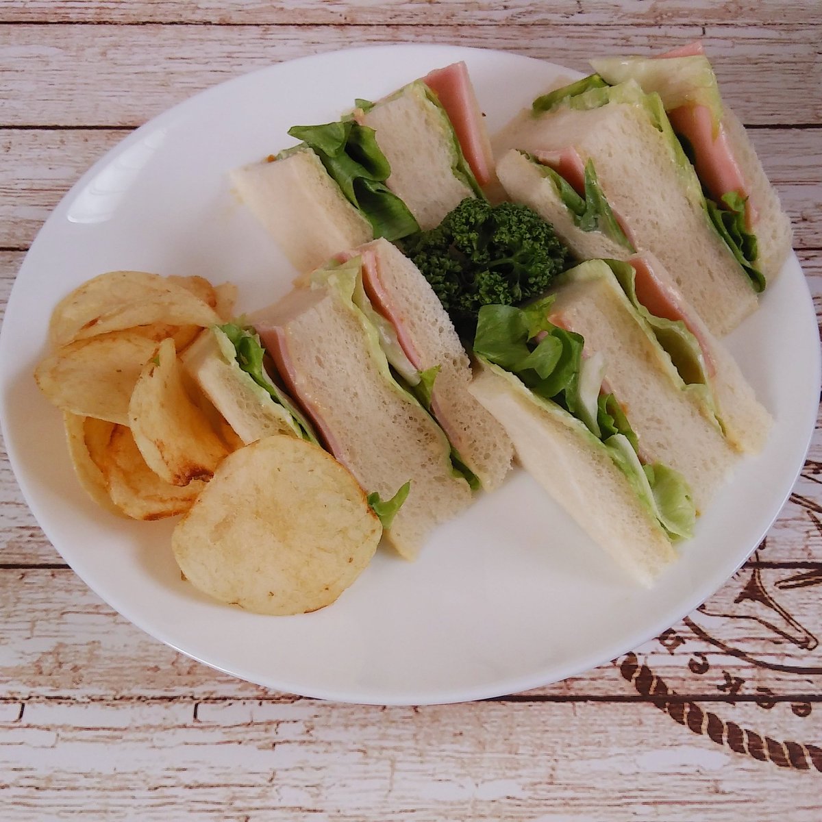 ポアロのサンドイッチ
