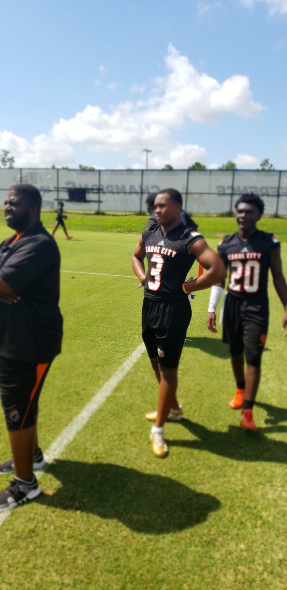 coachdre3's tweet photo. https://t.co/ty1mAbAVfz