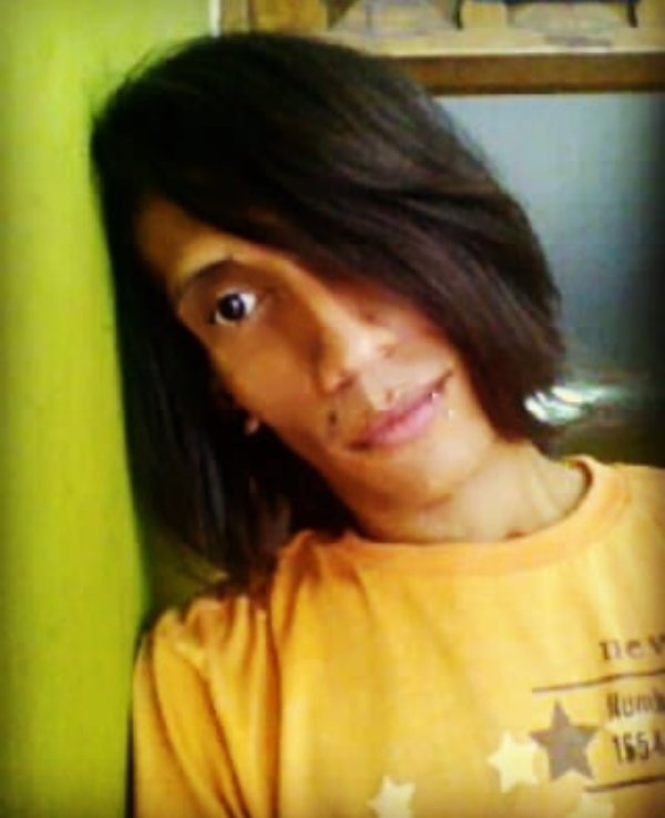jefregarcia's tweet photo. Es increíble como me ha crecido el cabello #boy #gay #gayboy #cute #cutegay #cuteboy #hair #hairstyle #latingay #latinboy #single #singleboy https://t.co/EPEyIiVZVs