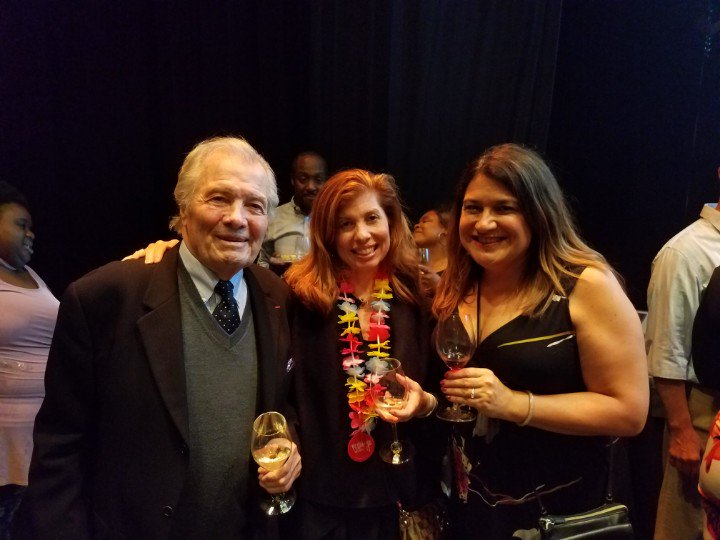 EatDrinkCLE's tweet image. OMG this just happened!!! #ideastream #jacquespepin #celebritychef #fangirl