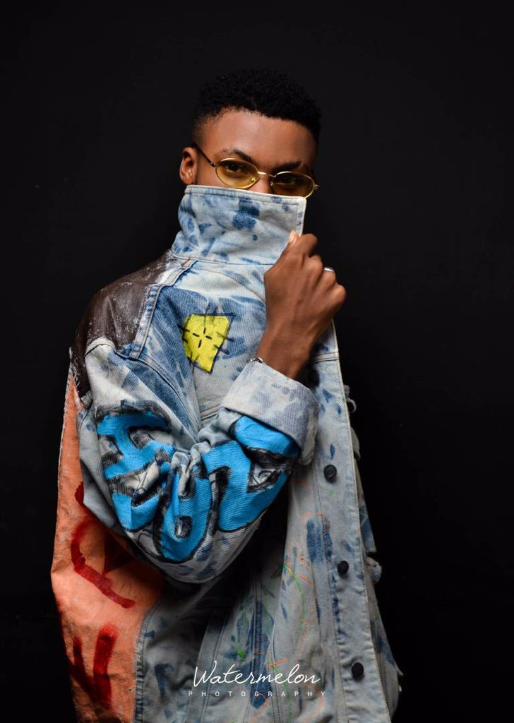 aladimma_'s tweet photo. The name is AZACH. We can paint anything you want on denim/jean/jacket/cloth/shoe 08064792146 https://t.co/jklkURzbLq
