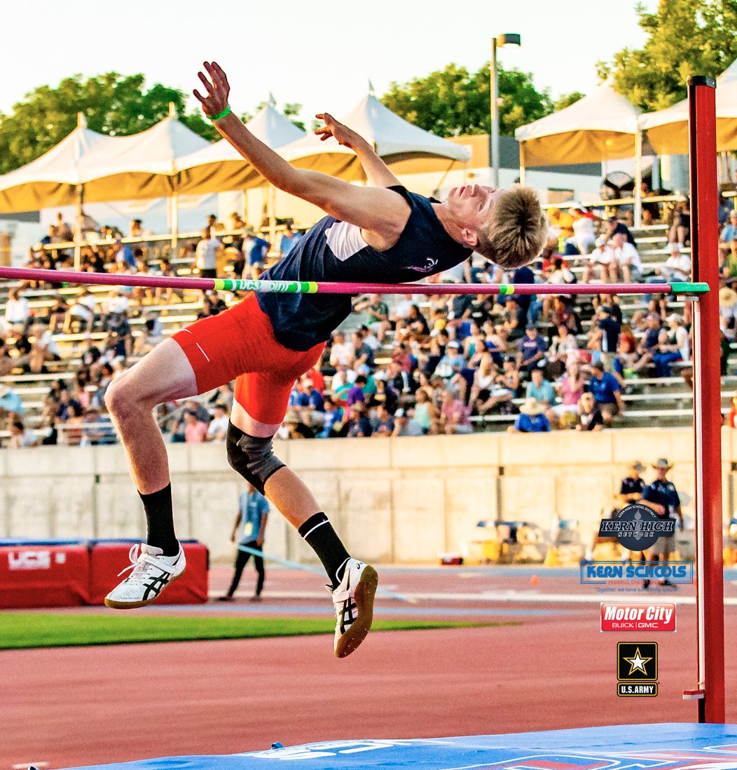 MEDALIST: What a great year Seth Krauss (<a href="/krauss_2/">Seth Krauss</a>) of <a href="/LHS_Patriots/">Liberty Patriots</a> <a href="/_LHSTrack_Field/">LHS Track & Field</a> You hit 6'11 at the first SWYL Mini Meet, won CIF Central Section Valley Championship, &amp; medaled at state, &amp; you won PEAAK Award for Athletic Play of the Year. <a href="/KHSD_Official/">KHSD</a> is proud of you.