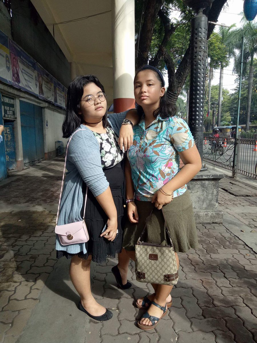 eyyjeyyy1014's tweet photo. @_krystaaaaalllf #mowdelling HAAHHA https://t.co/lQIkzHitpn
