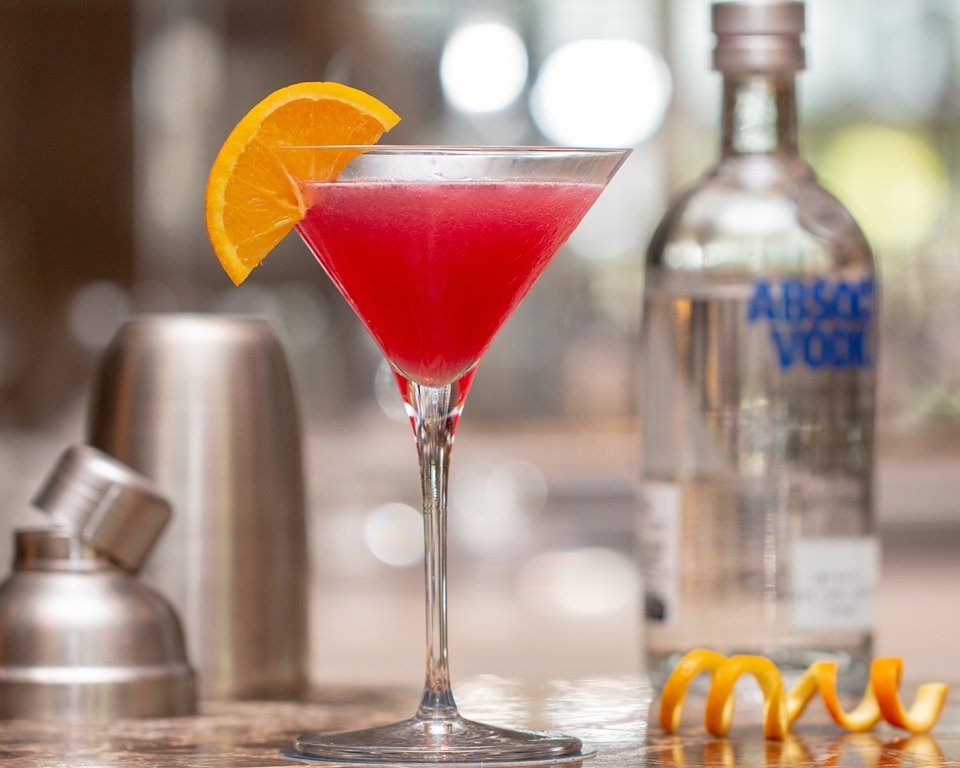 AlfrescoByBene's tweet photo. The #Sunday awakening of a 'Cosmo'.
#musttry - Cosmo at #AbB.
Call 080 4252 0166 for reservations.
#UnwindWithAbB #Alfresco #Cafe #bengaluru #explore #food #foodlovers #foodies #food #foodie #summer #banaglore #summerishere #sunday https://t.co/bkhsLZhW0B