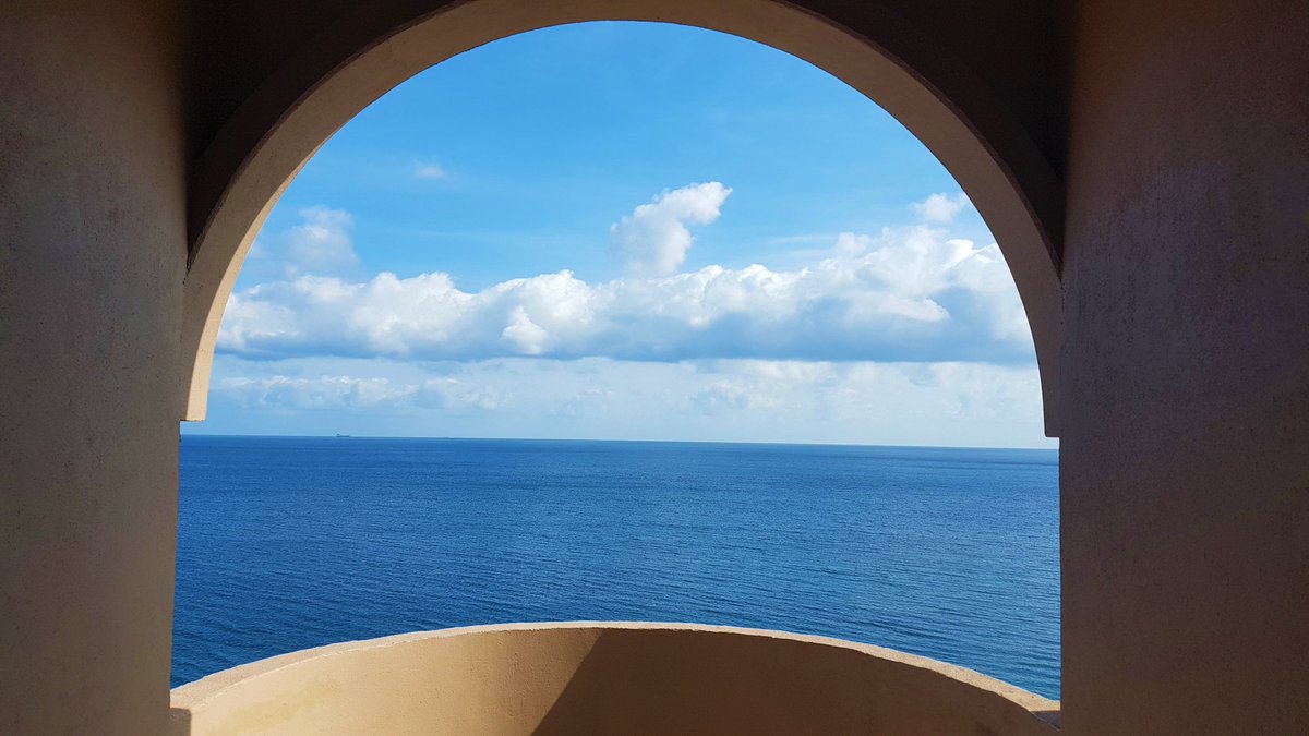 radissonblustj's tweet photo. #TruBlu, as far as the eye can see 💙 https://t.co/kbpwYr9L8z