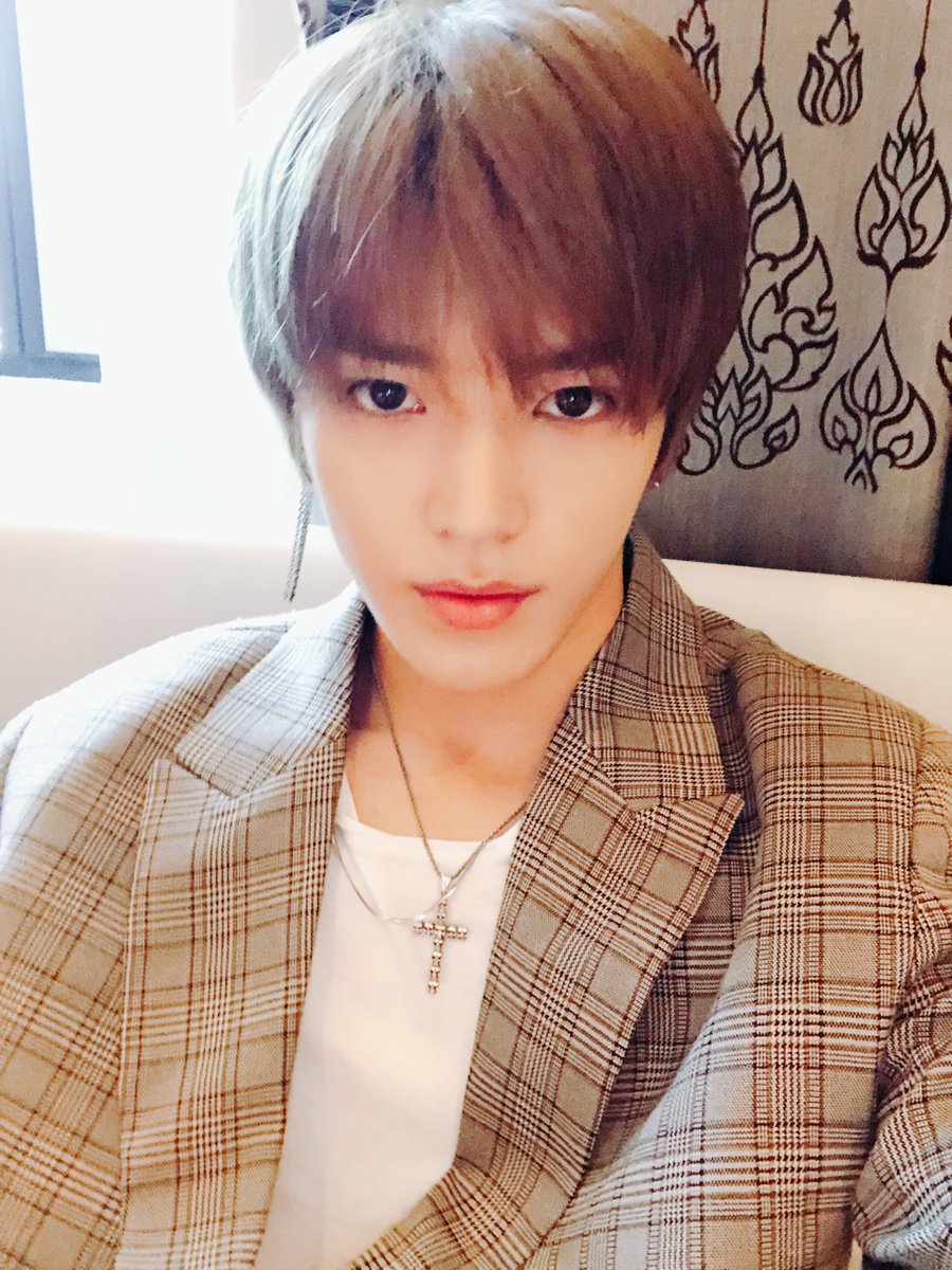NCTsmtown's tweet photo. 조금 이따가 태국 팬미팅에서 만나요 ~~ !! TY https://t.co/MPviBam8tO