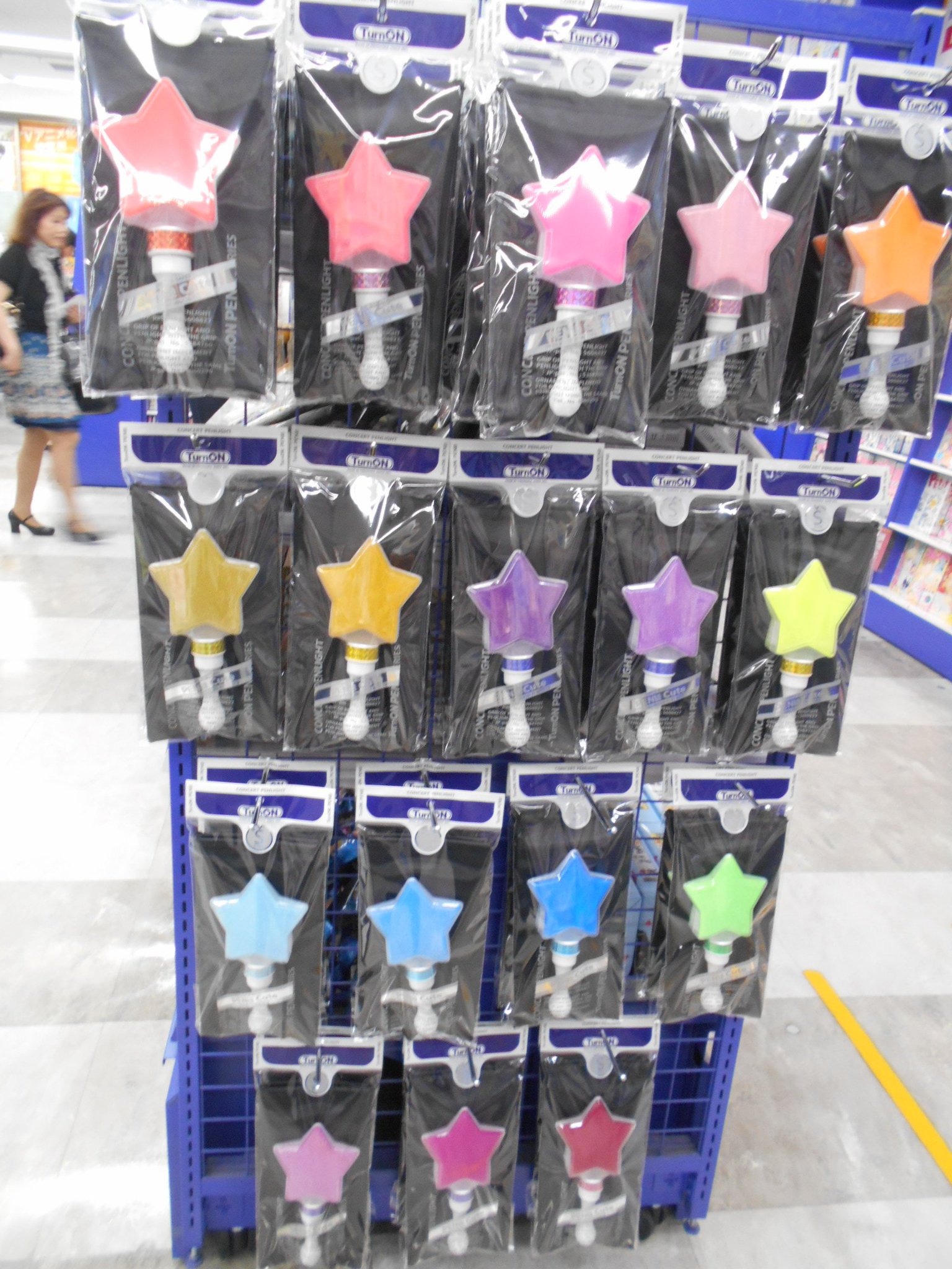 すとぷり グッズ まとめ売り ペンライト ぬいぐるみ 入場特典 ティアラ 銀テ Amazon.co.jp: すとぷり すとろべりーめもりーvol. Next!! 公式