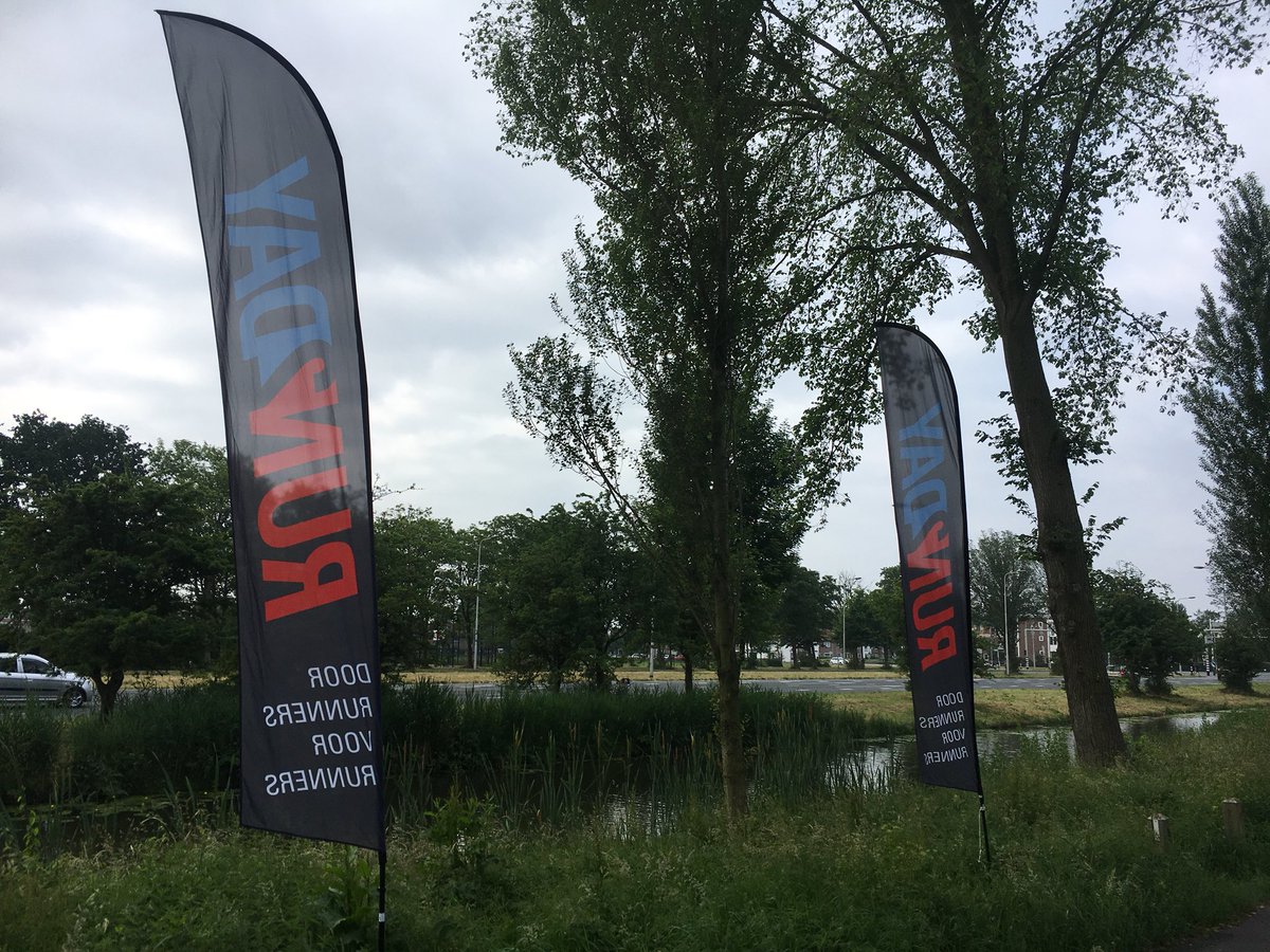 Alle deelnemers aan de <a href="/Letterenloop/">Letterenloop</a> heel veel plezier en succes en speciaal de lopers van @run2forty2