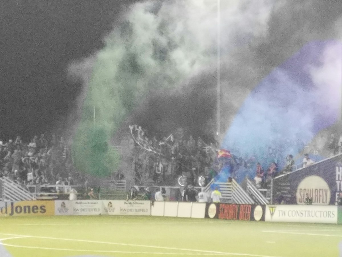 RealLife_STL's tweet photo. We have smoke! No, it doesn't mean there's a new Pope. @SaintLouisFC goal! 2-0. https://t.co/H5iXX1PRJf