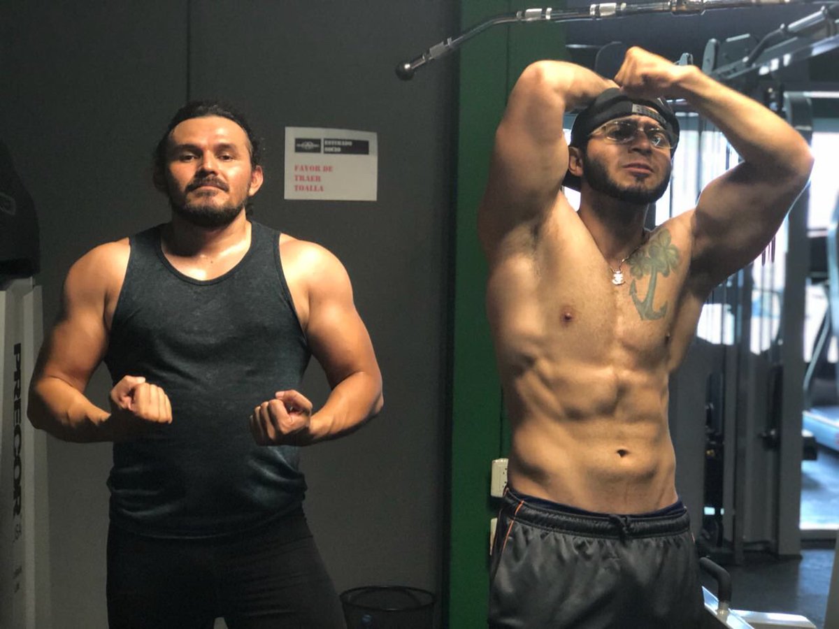 gilbert_21's tweet photo. Bíceps,Hombro #coachrafaelherrera #hcfit #hcteam #gym #gymmotivation #gymtime #gymlove #gymlive #fitness #fitlove #fitnessmotivation #fitnesslife #champions #followme #followback #photography #photooftheday https://t.co/9xcmbDxJcr