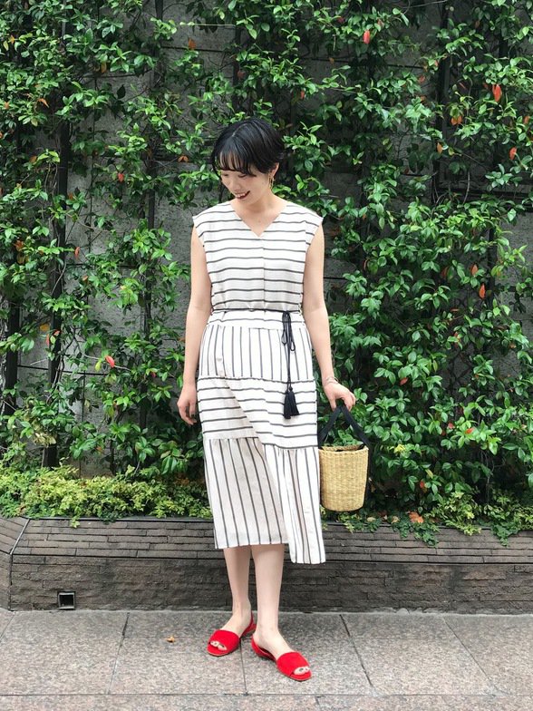 Urban Research Ur Blog Recommend アーバンリサーチルミネ有楽町店スタッフがおススメするワンピース ぜひご覧あれ T Co N1cwzb7mfd アーバンリサーチ Ur Blog 有楽町