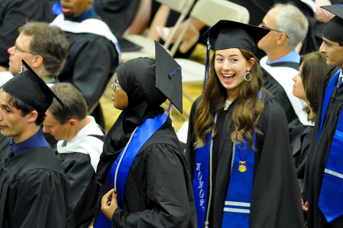 ISD196schools's tweet photo. Another #District196 graduation in the books! Congratulations to our #196Grads from Eastview High School! https://t.co/Lju5io2jkw