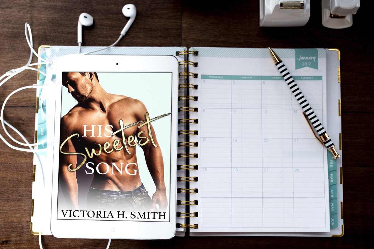TAHITIVANILLA's tweet photo. Check out Author Victoria H. Smith @VictoriaSmith76 newest release!!! https://t.co/oTksCUgh7J!!! https://t.co/Ug6LhoESNm